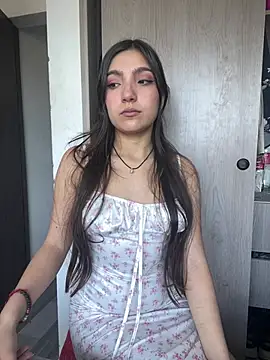 Soffy 20 online show from 04-30-26, 05:41