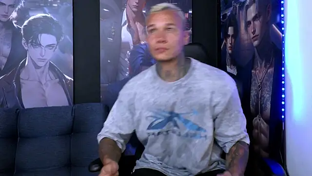 Snapshot of damian_becker chatting on 07-08-26, 11:20 damian becker online show from 07-08-26, 11:20
