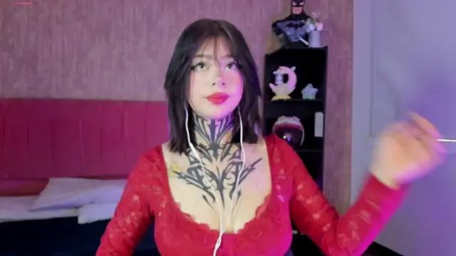 hanna riu online show from 06-10-26, 01:32