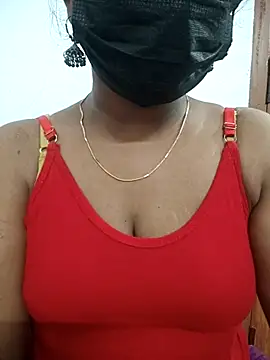 Snapshot of Tamil_Hot_Dharsha chatting on 06-13-26, 04:49 Tamil Hot Dharsha online show from 06-13-26, 04:49