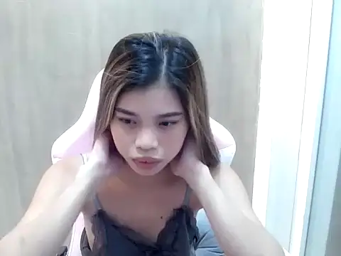 Snapshot of sweety_katexx chatting on 05-21-26, 05:25 sweety katexx online show from 05-21-26, 05:25