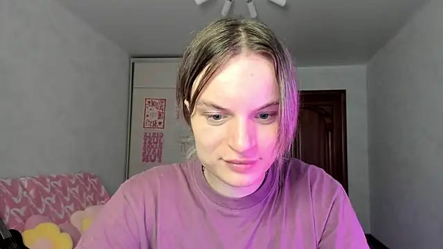 milliKira006 online show from 05-23-26, 04:29