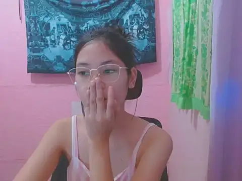 Sweetsexylady19 online show from 07-07-26, 06:47