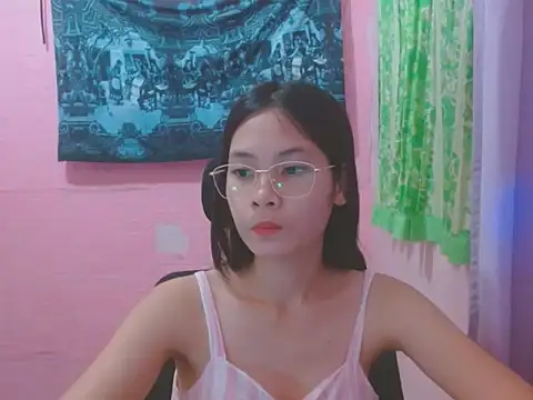 Sweetsexylady19 online show from 07-07-26, 07:45