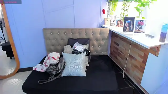 vailoetharris online show from 07-19-26, 11:58