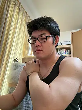 Snapshot of shun_201 chatting on 06-14-26, 03:41 shun 201 online show from 06-14-26, 03:41