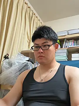 Snapshot of shun_201 chatting on 06-28-26, 01:17 shun 201 online show from 06-28-26, 01:17