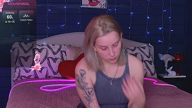 Crystal  Jull online show from 05-22-26, 08:21