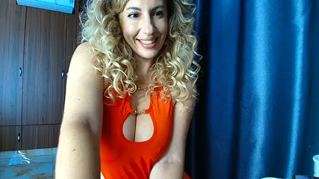 Snapshot of _horny_sexy_ chatting on 07-20-26, 04:27 horny sexy online show from 07-20-26, 04:27