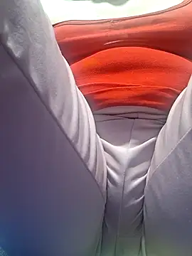 vanezasss online show from 06-20-26, 01:41