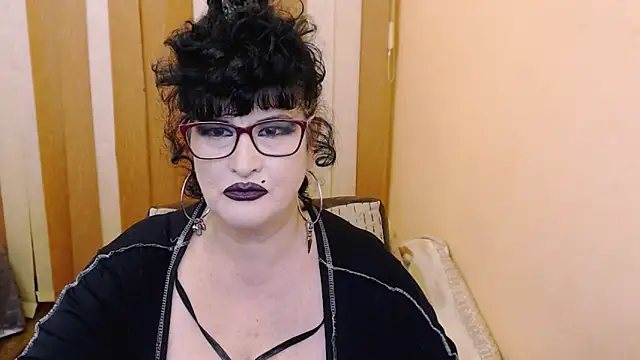 QuuenOfSin online show from 02-01-25, 01:34