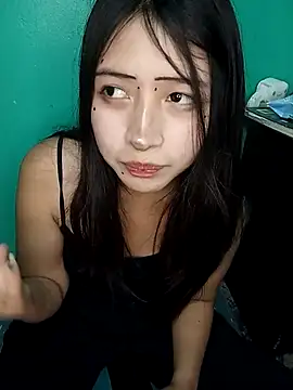 Snapshot of HonyHanna chatting on 07-14-26, 05:01 HonyHanna online show from 07-14-26, 05:01