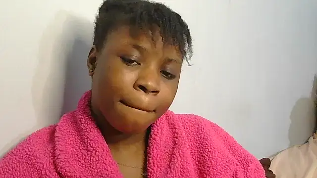 Snapshot of julianaa19 chatting on 07-16-26, 05:19 julianaa19 online show from 07-16-26, 05:19