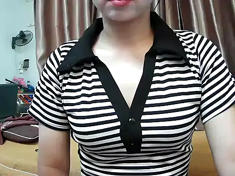 Mimi 200 online show from 04-21-26, 06:41