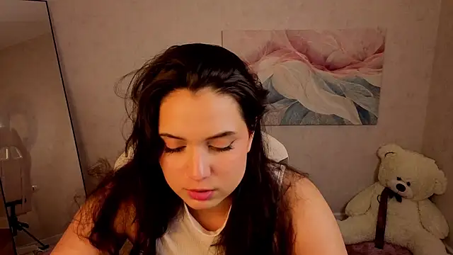 Vivien Ross online show from 05-05-26, 02:41