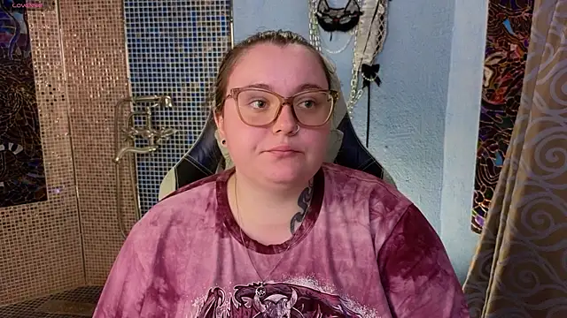 CatherineClaire online show from 08-08-26, 04:31