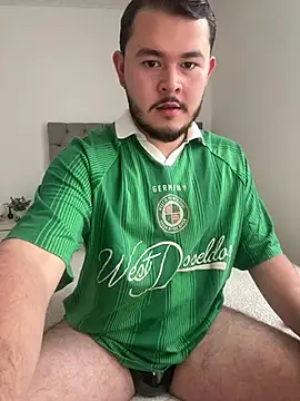 SubBoy bear online show from 06-12-26, 12:37