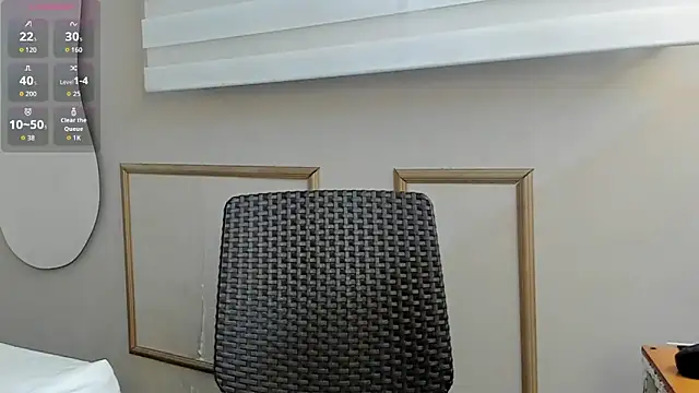 Isa Collin online show from 04-27-26, 12:47