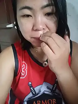 Snapshot of osang08 chatting on 08-05-26, 11:28 osang08 online show from 08-05-26, 11:28