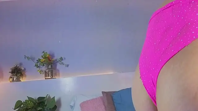 lily obsession online show from 04-28-26, 04:01