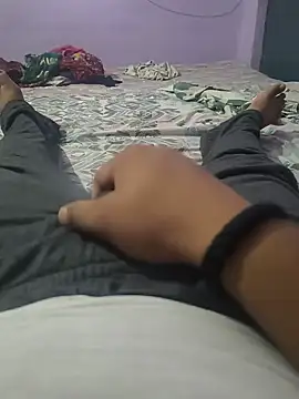 IndianDaddy0 online show from 05-17-26, 04:03