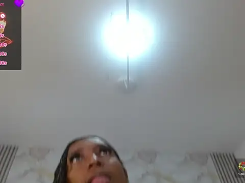 Mia Hiills online show from 04-22-26, 12:39