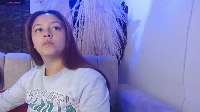 emily16092020 online show from 06-02-26, 12:18