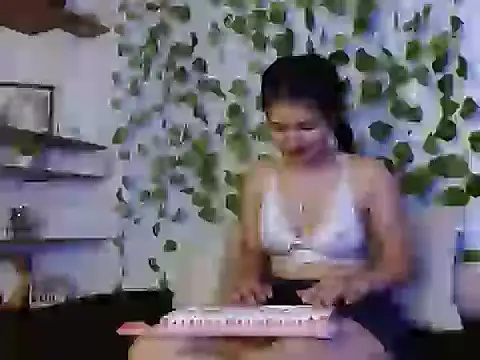 Jennal-Guerrero online show from 05-15-26, 10:50