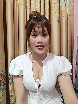 Snapshot of Ly-sexyy chatting on 06-18-26, 06:01 Ly-sexyy online show from 06-18-26, 06:01