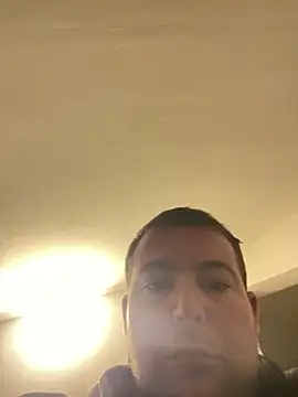 Snapshot of belludenotte chatting on 05-16-26, 02:19 belludenotte online show from 05-16-26, 02:19
