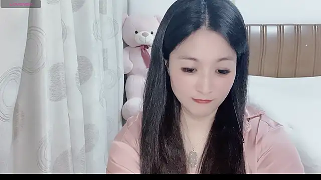 Snapshot of D-Misslu chatting on 07-01-26, 01:02 D-Misslu online show from 07-01-26, 01:02