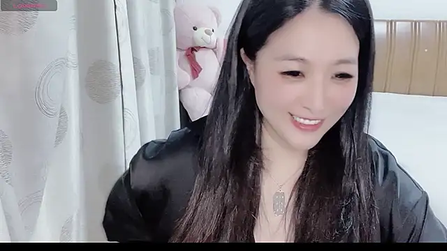 Snapshot of D-Misslu chatting on 07-10-26, 01:25 D-Misslu online show from 07-10-26, 01:25