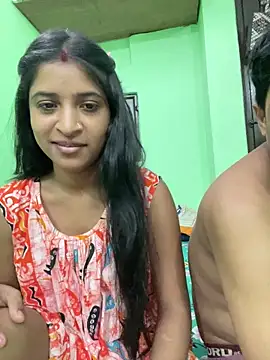 Snapshot of hot-couple-0 chatting on 06-15-26, 02:08 hot-couple-0 online show from 06-15-26, 02:08