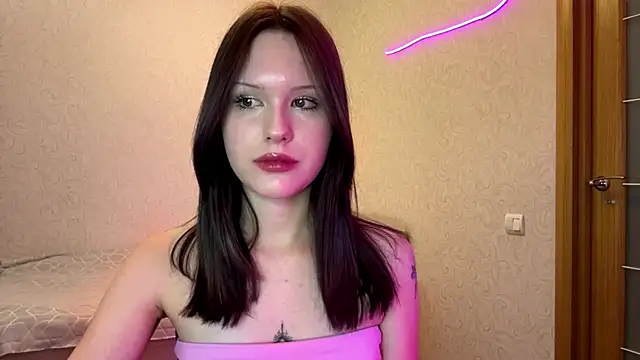 HoneyBlink online show from 05-12-26, 02:14