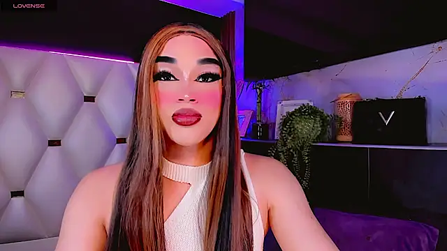 Snapshot of Camila_Vasquezz1 chatting on 06-23-26, 11:52 Camila Vasquezz1 online show from 06-23-26, 11:52