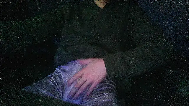 8inchesfr online show from 04-21-26, 09:15