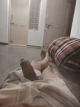 656711 online show from 04-23-26, 02:30