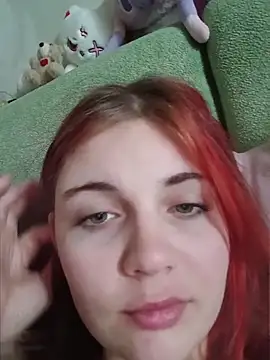 LoisFox online show from 04-25-26, 01:41