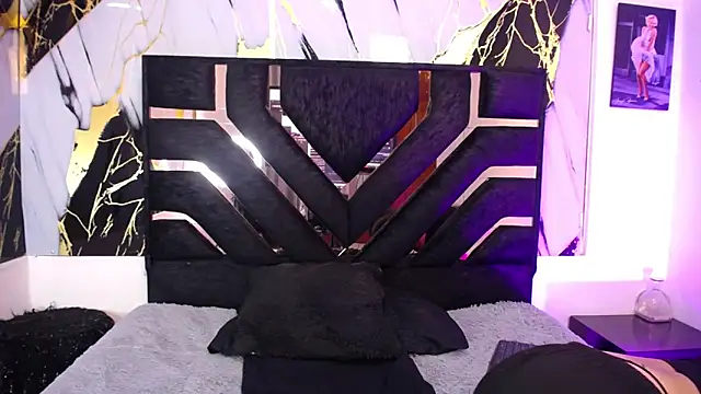 sophiasmithcs online show from 04-23-26, 03:08