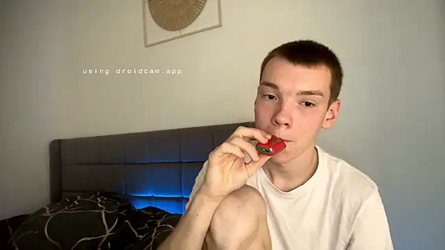 aaron stonee online show from 04-23-26, 04:42