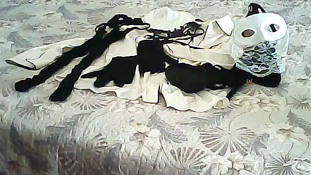 Cuginetti online show from 05-12-26, 04:26
