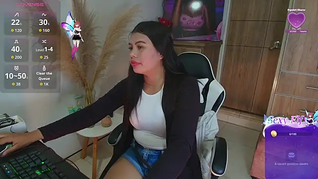 Mia isabella   online show from 04-30-26, 03:29