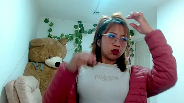 Snapshot of soofia_1609 chatting on 05-20-26, 08:26 soofia 1609 online show from 05-20-26, 08:26