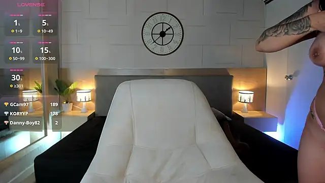 Megan charles  online show from 06-03-26, 02:33