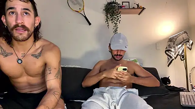 Aaron wheel online show from 07-28-26, 01:34