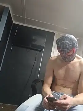 bwcloverboy2 online show from 06-05-26, 02:18