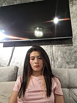 Snapshot of AshleyyHall chatting on 06-14-26, 03:52 AshleyyHall online show from 06-14-26, 03:52