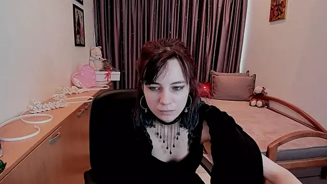 Snapshot of MiniLysii chatting on 04-24-26, 07:00 MiniLysii online show from 04-24-26, 07:00