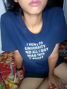 Snapshot of hotstudentpriya chatting on 05-11-26, 12:22 hotstudentpriya online show from 05-11-26, 12:22