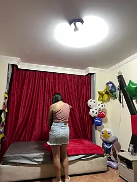Snapshot of SamiiContreras_ chatting on 07-15-26, 11:04 SamiiContreras online show from 07-15-26, 11:04